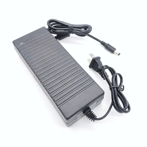 BA00-09 Fuente de Poder 12V 10 Amp Primetechs Certificada